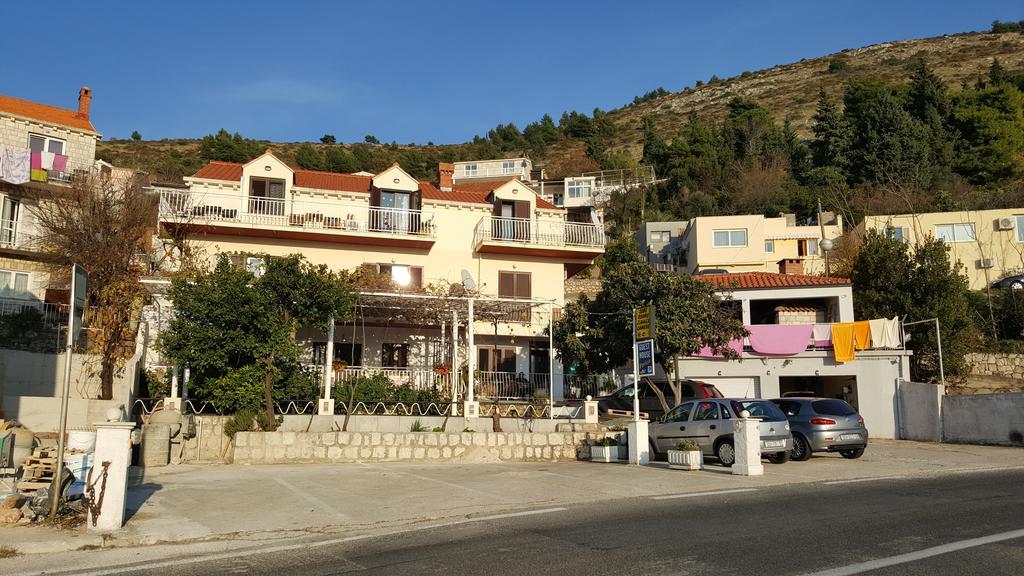 Guesthouse Perica Дубровник Екстериор снимка